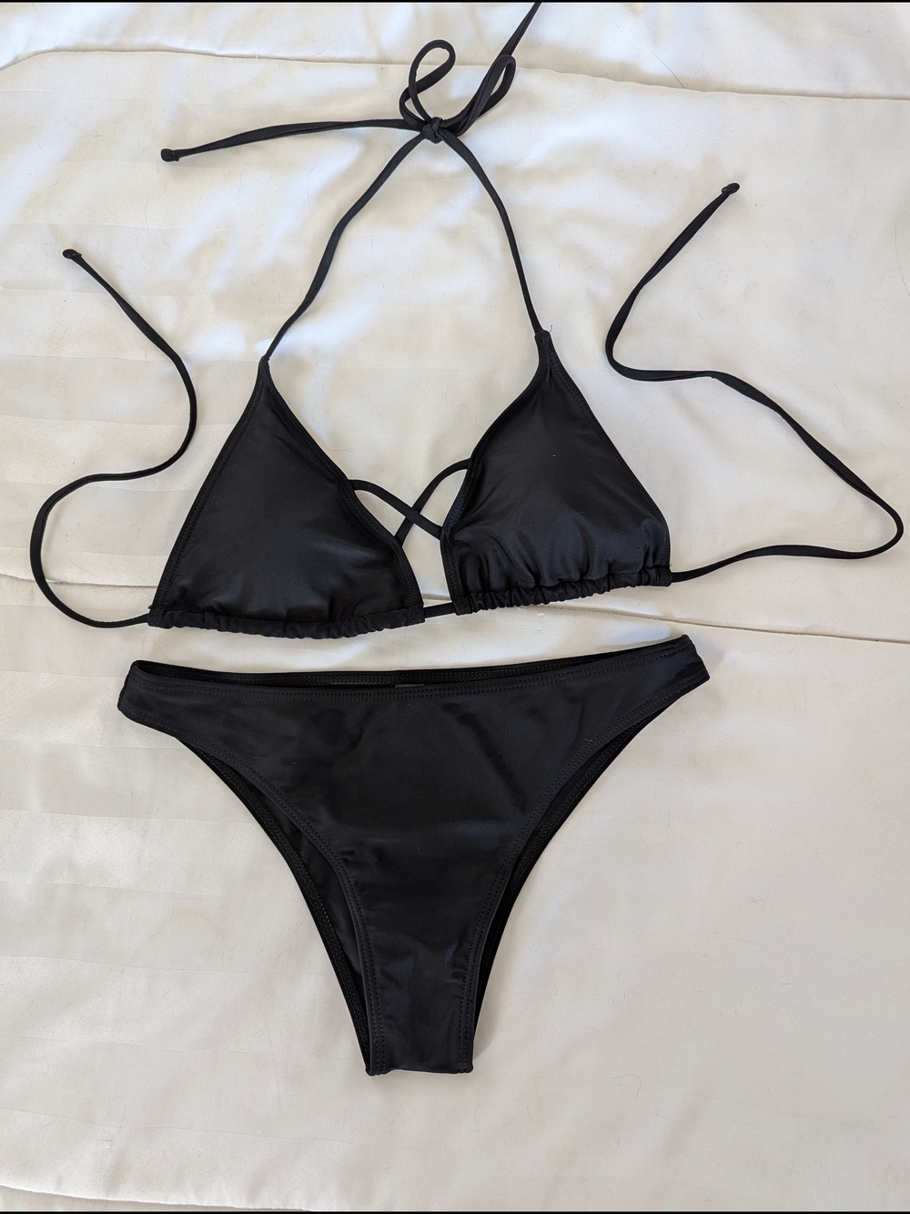 Classic Black Triangle String Bikini Set - Sleek Two-Piece Swimwear